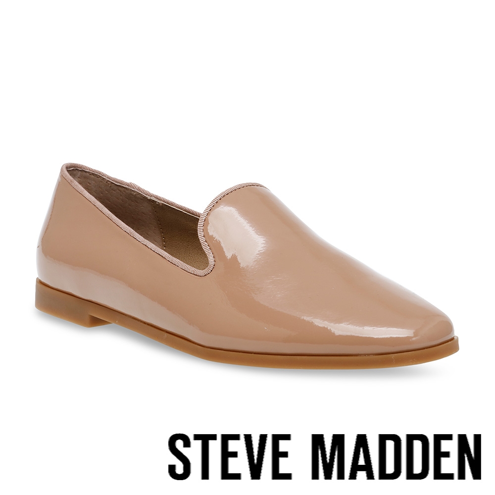 STEVE MADDEN-CORRAL 百搭鏡面平底鞋-棕色