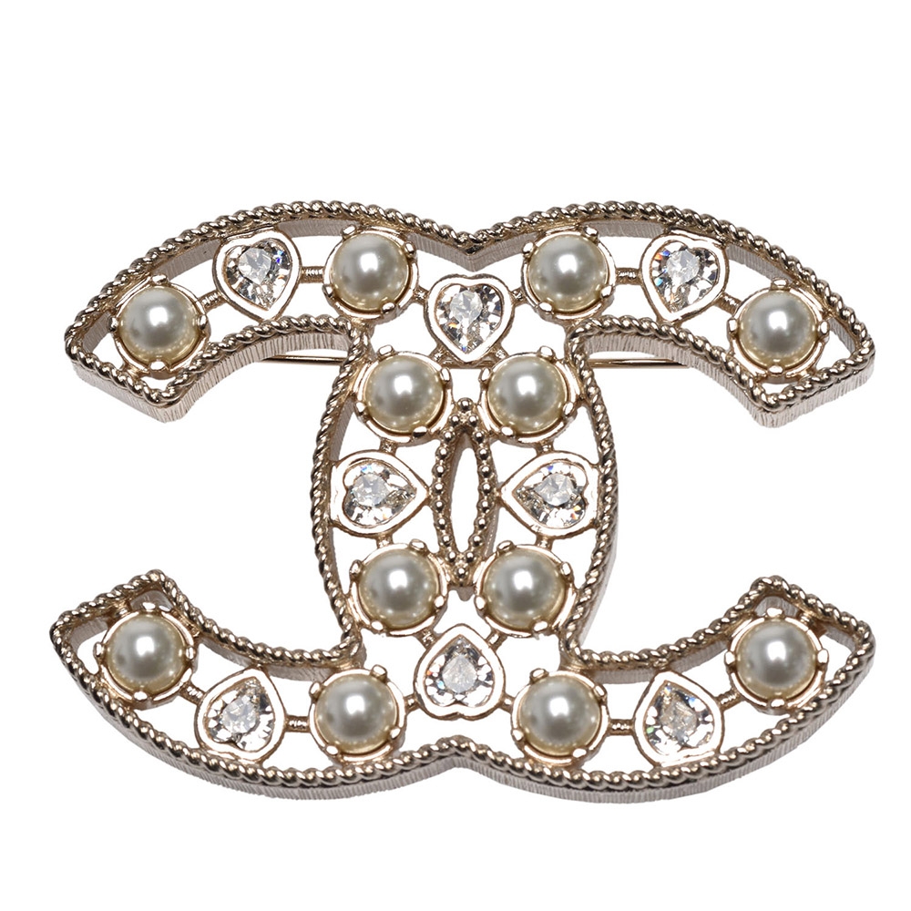 CHANEL 經典簍空雙C LOGO愛心水晶珍珠鑲飾造型胸針(金)