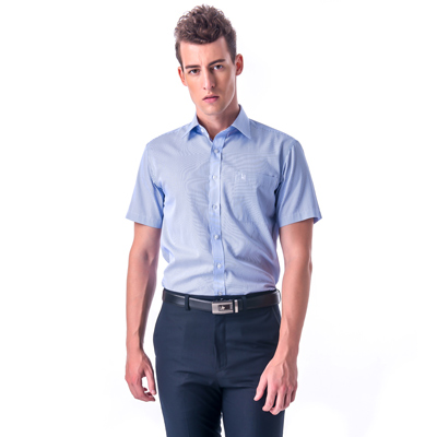 金‧安德森 藍色變化領窄版短袖襯衫
