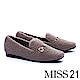 平底鞋 MISS 21 純色泰迪捲毛金屬飾釦平底鞋－灰 product thumbnail 1