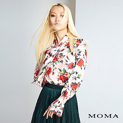 MOMA 綁帶花卉荷葉袖上衣