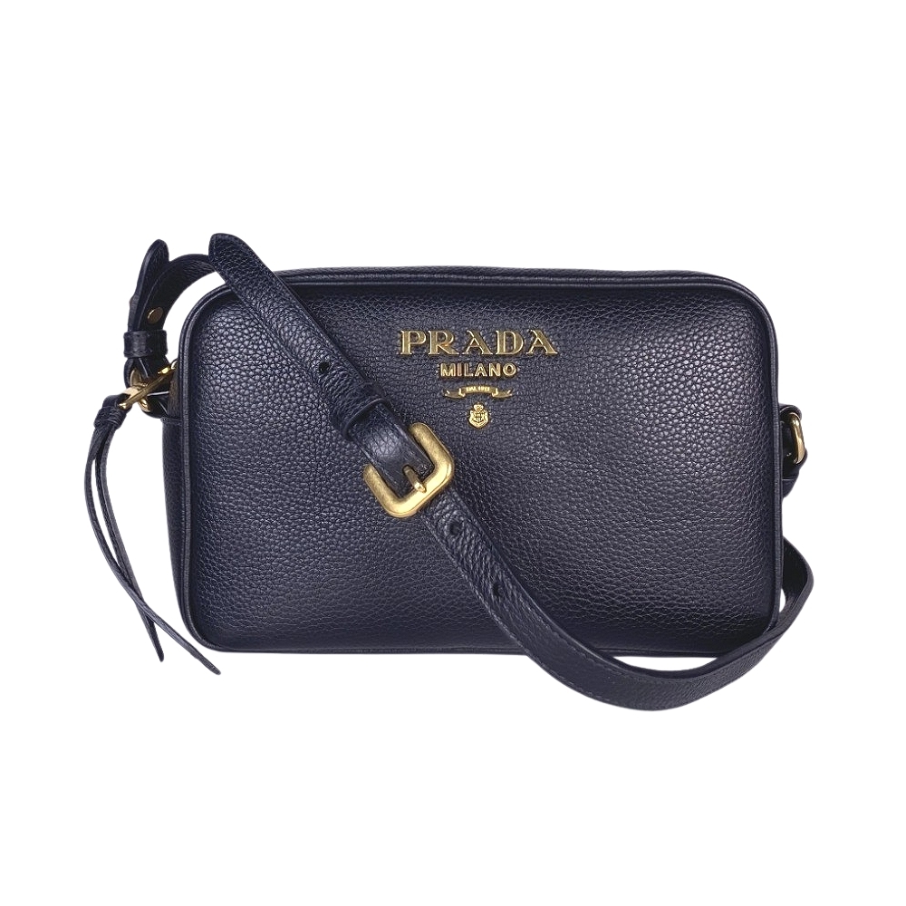 Prada 皮革金色字母斜背相機包(黑色)