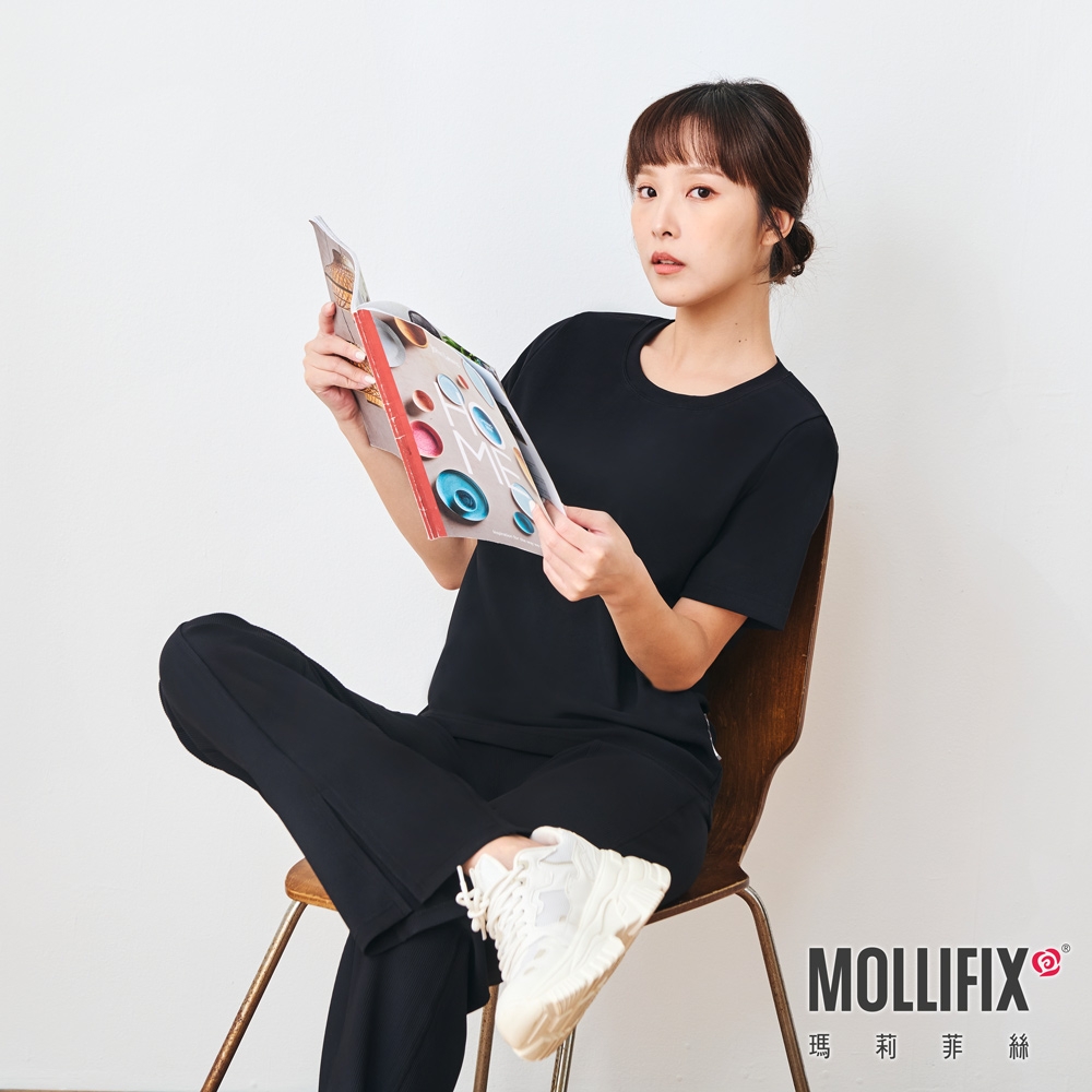 Mollifix 瑪莉菲絲 TRULY坑條厚磅短袖上衣 (黑) 暢貨出清、瑜珈服、背心、T恤