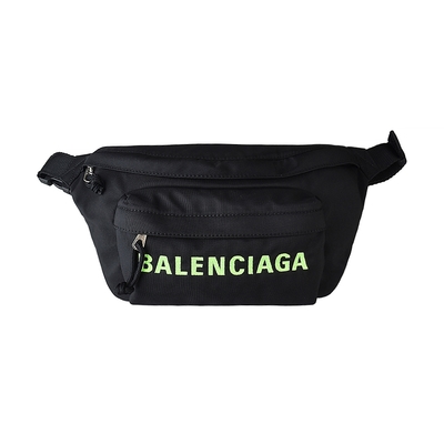 展示品BALENCIAGA巴黎世家WHEEL字母LOGO尼龍拉鍊胸腰包(黑x綠字)