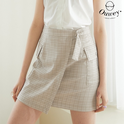 OUWEY歐薇 甜美格紋釦環袋蓋大口袋造型短裙(卡其色；S-L)3232432011