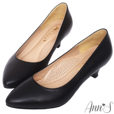 Ann’S知性簡約-全真羊皮氣墊尖頭低跟包鞋-黑(版型偏小)
