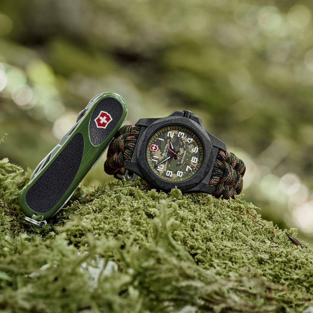 Victorinox Swiss Army 瑞士維氏 I.N.O.X. Carbon Limited Edition 碳纖維迷彩限量腕錶-VISA-241927.1