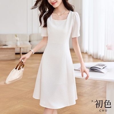 初色 方領肌理感緹花泡泡袖連身裙短袖洋裝-白色-33323(M-2XL可選)