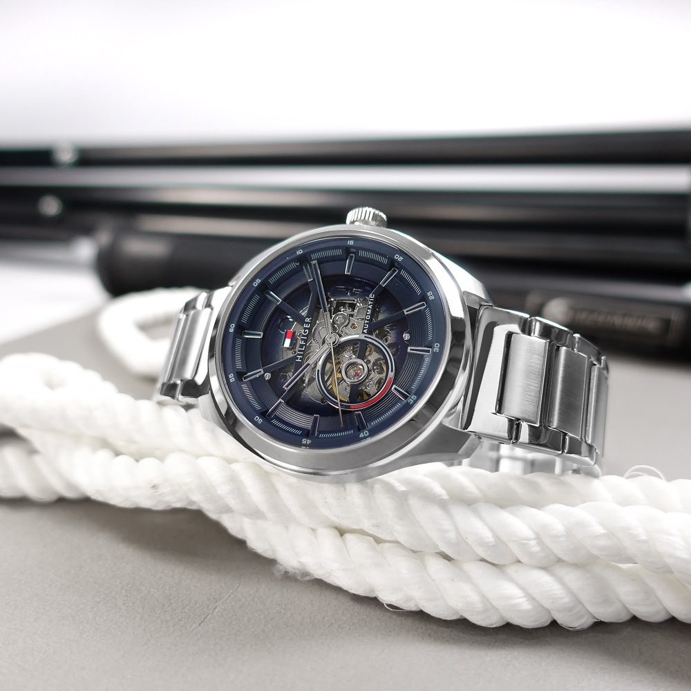 TOMMY HILFIGER / 機械錶 自動上鍊 漸層透視 鏤空錶盤 不鏽鋼手錶-藍色/44mm