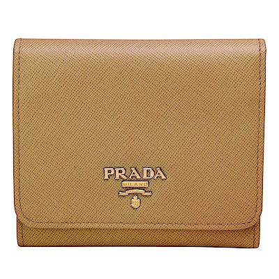 PRADA SAFFIANO METAL經典金色浮雕LOGO防刮牛皮暗釦萬用短夾(駝色)