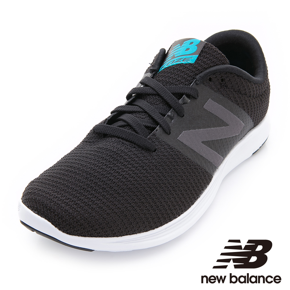 New Balance 輕量跑鞋 女鞋 黑 WKOZELB1