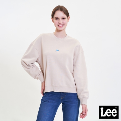 Lee 女款 側開叉小Logo長袖圓領大學T/厚T 卡其