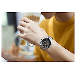 Swatch 超薄金屬SKINSAND