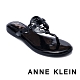 ANNE KLEIN-ALLTHEWAY 經典品牌圖飾 清涼顯瘦夾腳拖鞋-鏡黑 product thumbnail 1