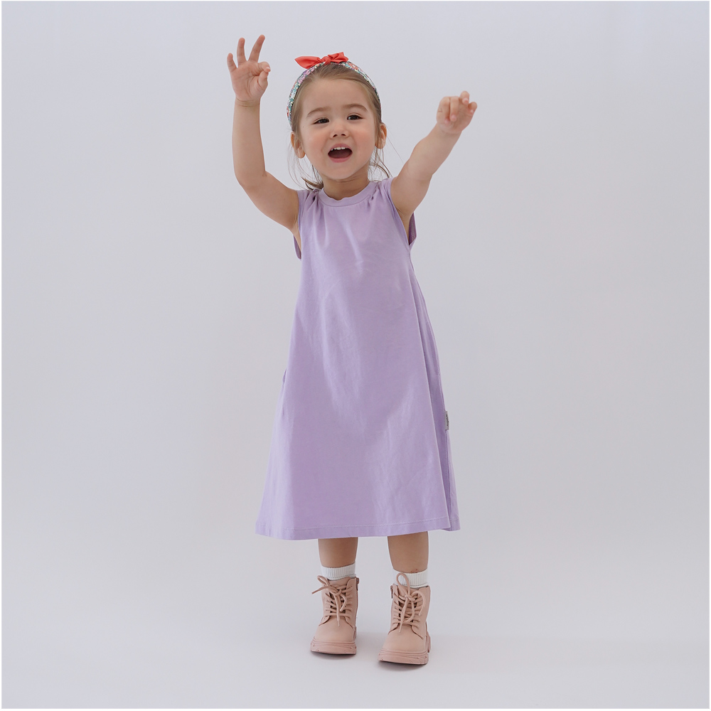 Baby童衣 女童洋裝 素面未來感連身裙 22005 (紫色)