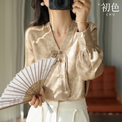 初色 新中式文藝印花V領燈籠袖九分長袖襯衫上衣女上衣-共2色-33741(M-2XL可選)