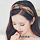 AnnaSofia 彩方斜線格交叉結 彈性寬髮帶(橘駝系) product thumbnail 1