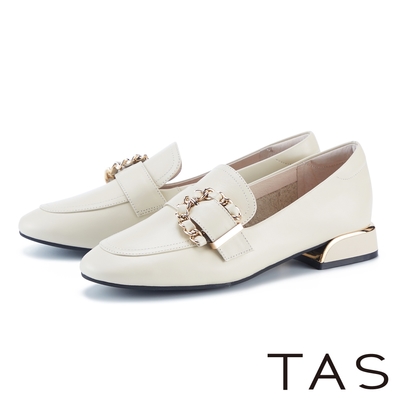 TAS 金屬鍊釦真皮低跟樂福鞋 米白