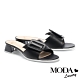 拖鞋 MODA Luxury 簡約質感大方斜釦羊皮低跟拖鞋－黑 product thumbnail 1