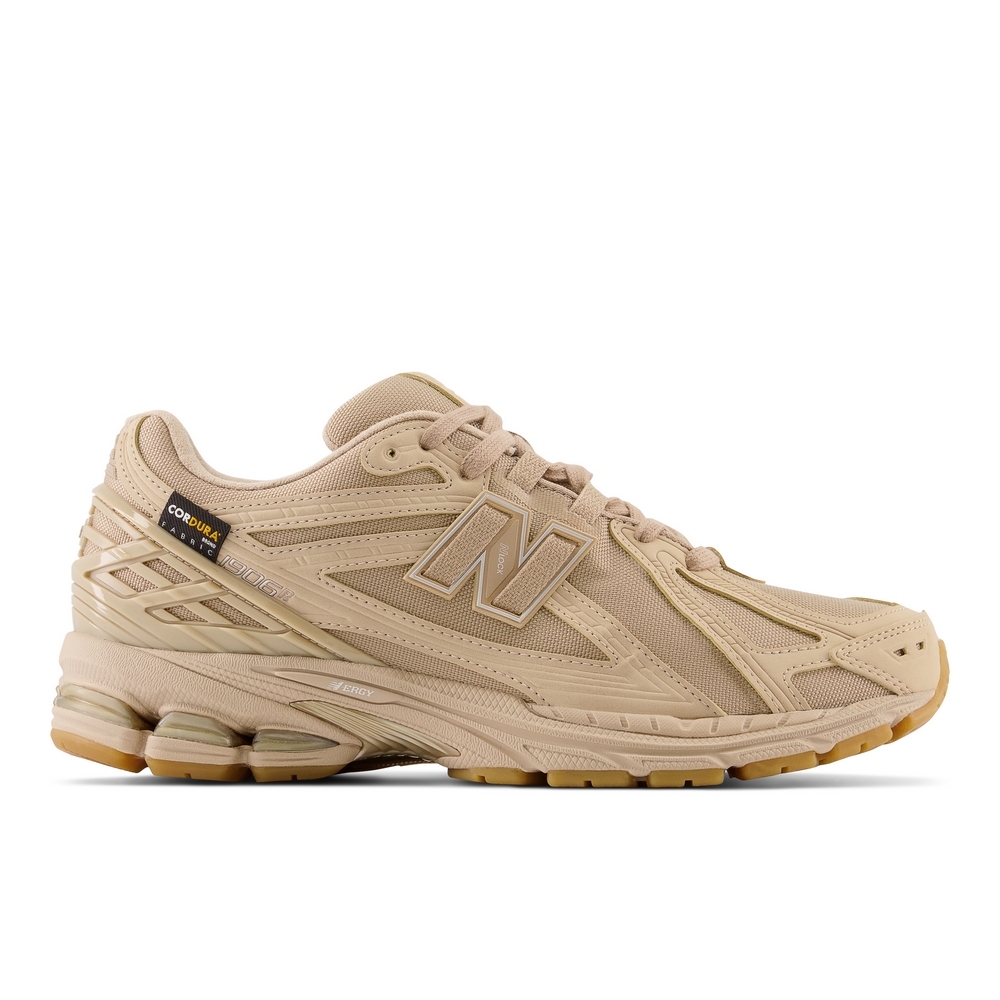 923 美品！NEW BALANCE M1906RT BEIGE-