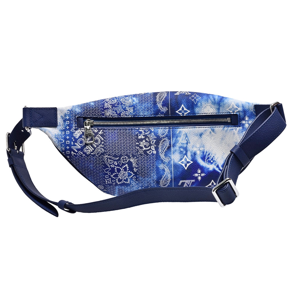 Louis Vuitton Discovery Bum Bag PM Bandana Blue Monogram Crossbody