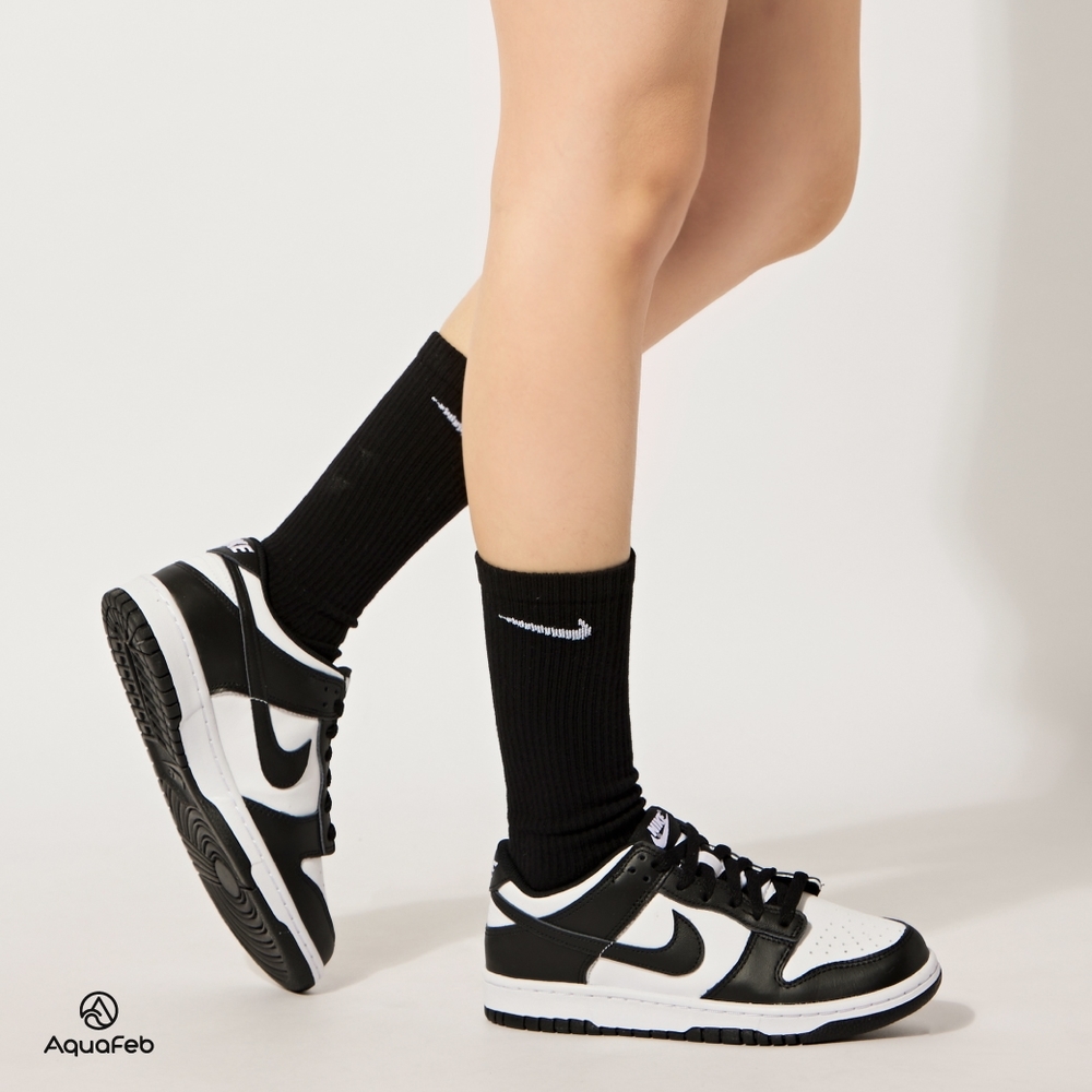 Nike Dunk Low GS 女鞋童鞋白黑色熊貓經典簡約皮革運動滑板休閒鞋