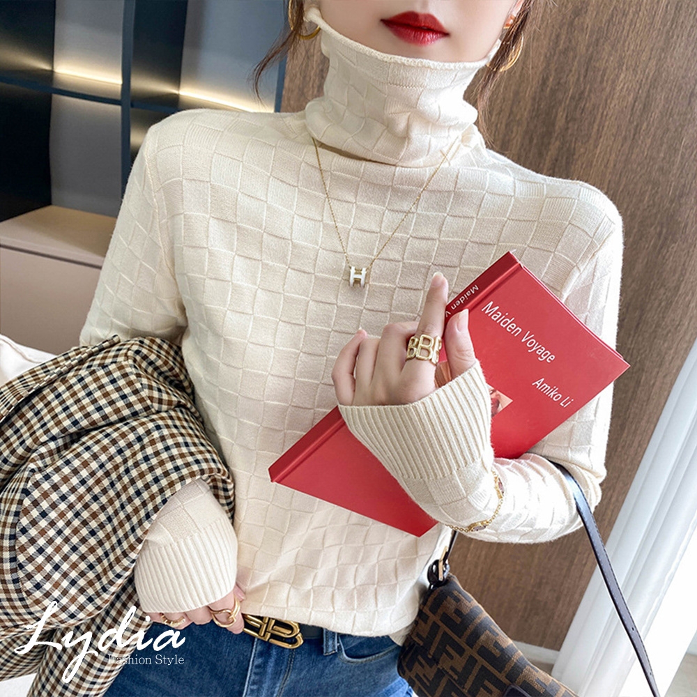 【Lydia】韓版時尚設計款格子高領針織上衣(米白/水灰/紫/豆沙/黑 F)