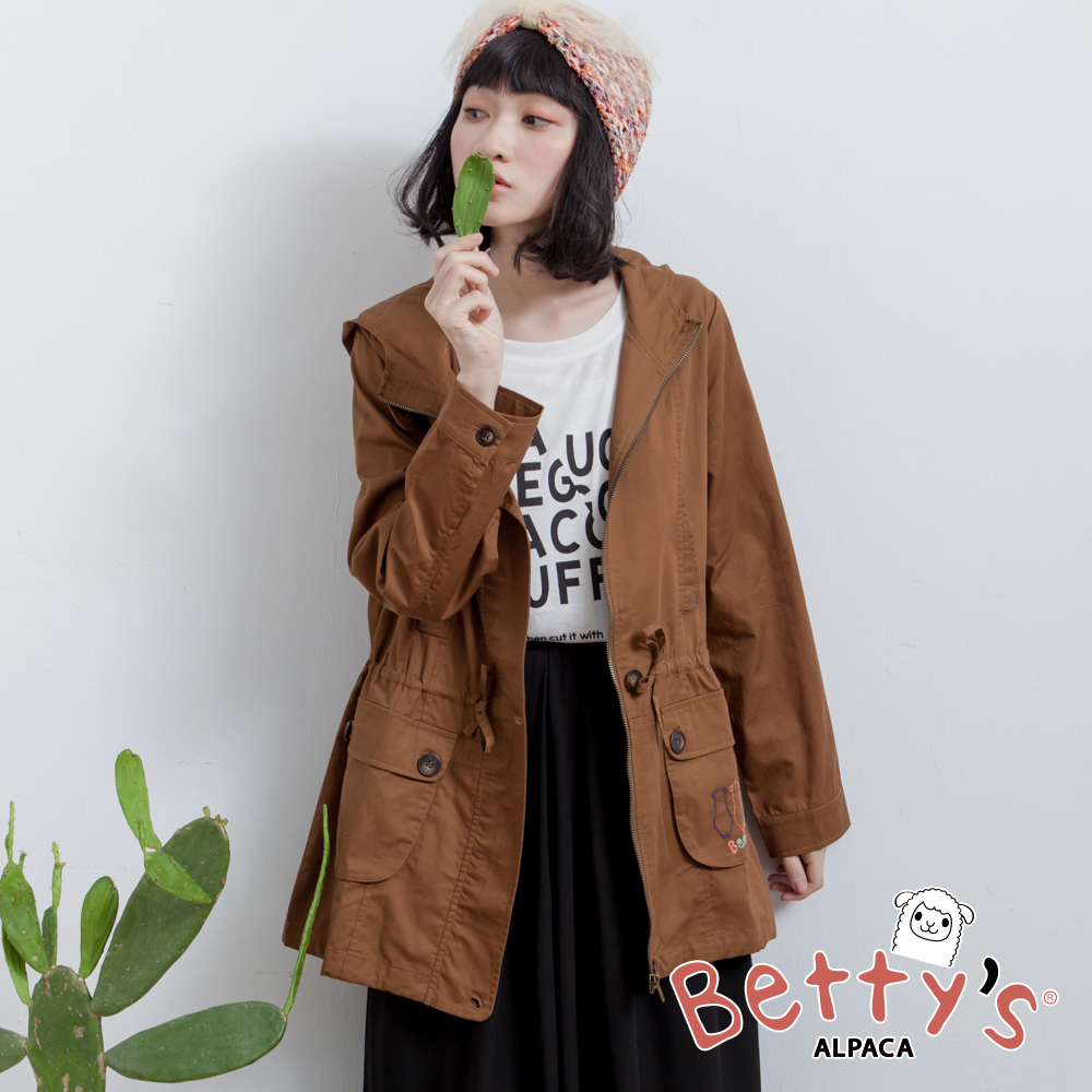 betty’s貝蒂思　百搭抽繩口袋拉鍊風衣外套(駝色)