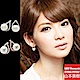 【山本美樹】Aurora  韓系貝寶珠針式耳環(二色) product thumbnail 1