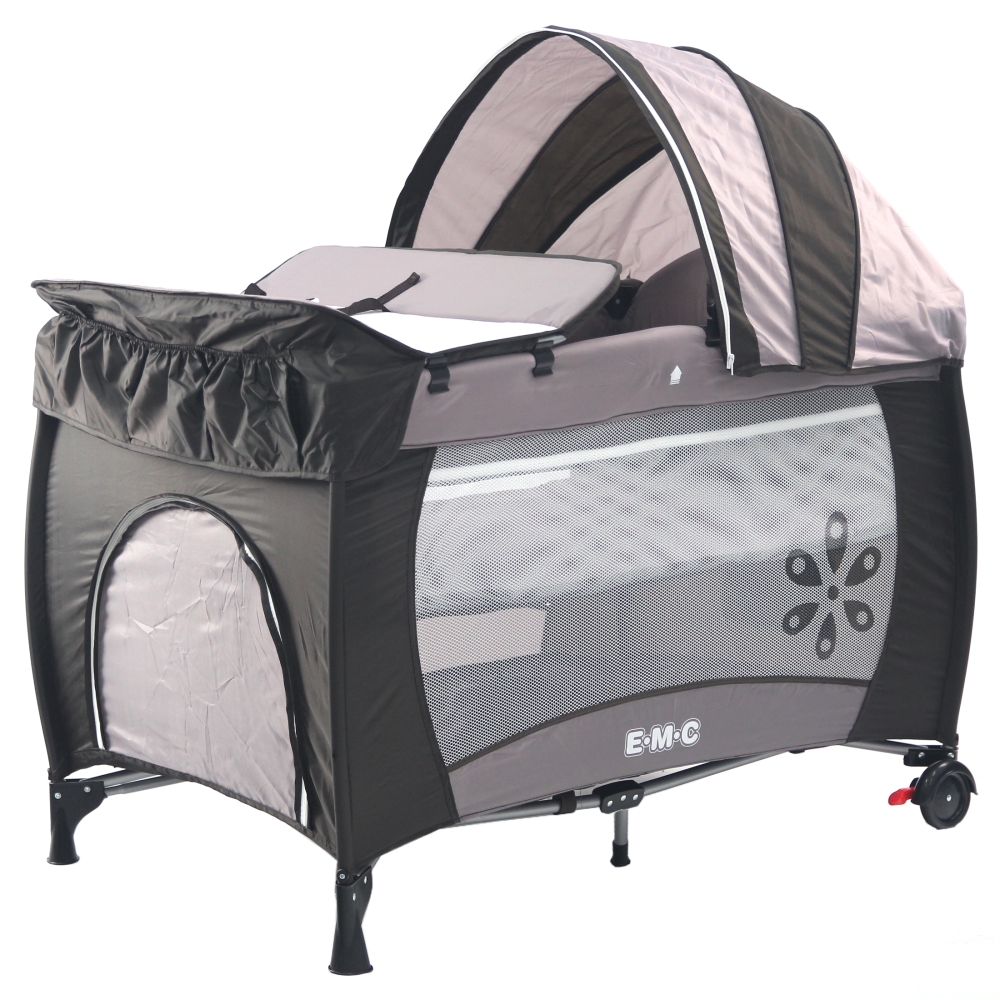 EMC 雙層安全嬰兒床(具遊戲功能)(咖啡色)附贈尿布台、遮光罩與蚊帳