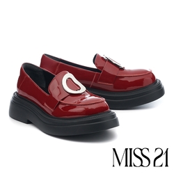 厚底鞋 MISS 21 復古學院風扭曲大釦牛漆皮樂福大頭厚底鞋－紅