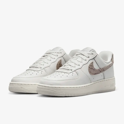 NIKE 休閒鞋 女鞋 運動鞋 AF1 皮革 WMNS AIR FORCE 1 07 白 DD8959002