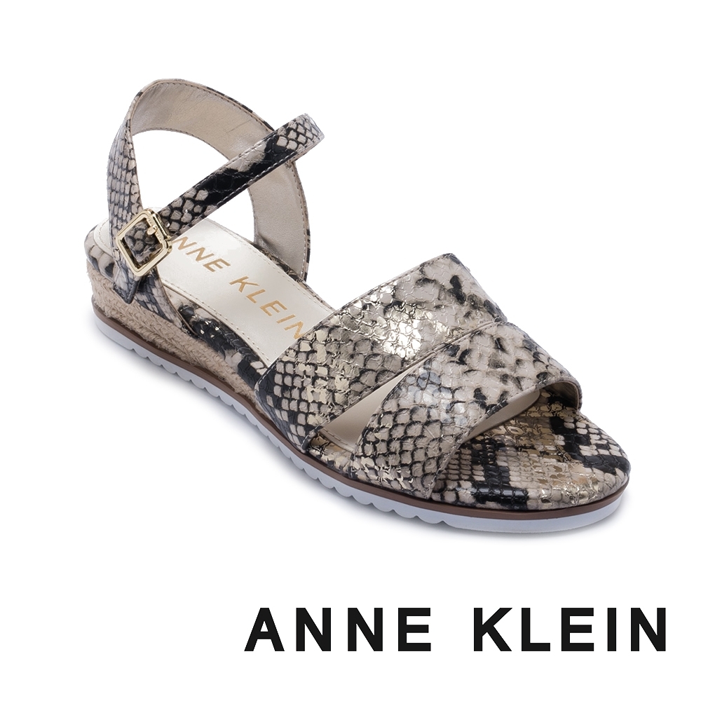 ANNE KLEIN-NADINA 簡約輕鬆 寬帶後繫交叉帶草編楔型涼鞋-蛇皮金