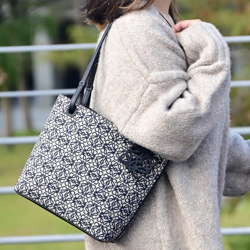 Loewe Anagram Tote Bag in White