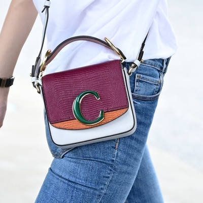 CHLOE C BAG蜥蜴紋牛皮可拆式LOGO斜背包(MINI/紫紅)