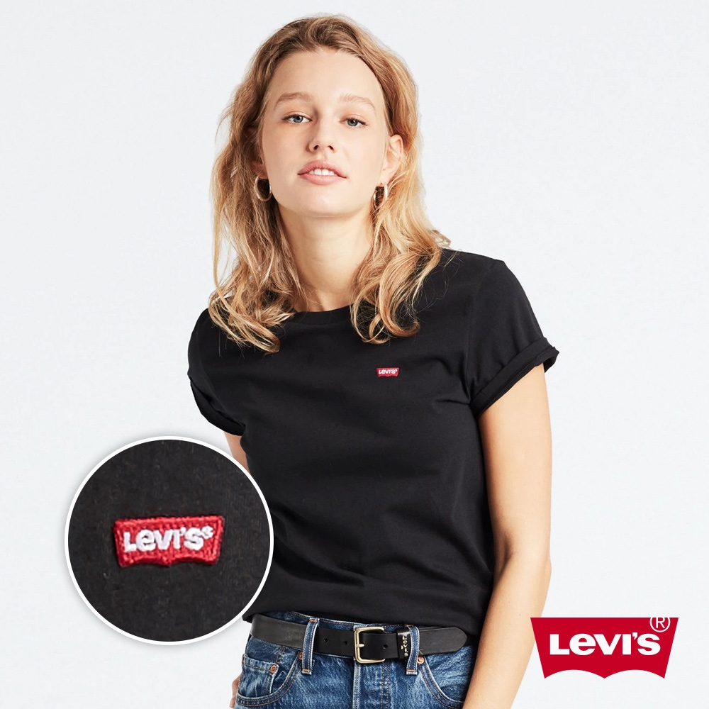 Levis 女款 短袖T恤 / 精工迷你Logo刺繡徽章 / 修身版型 / 有機面料 黑