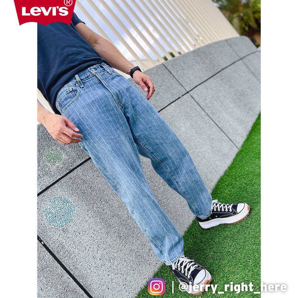 Levis 男款 Stay Loose復古寬鬆版繭型牛仔褲 淺藍染條紋水洗 寒麻纖維 及踝款