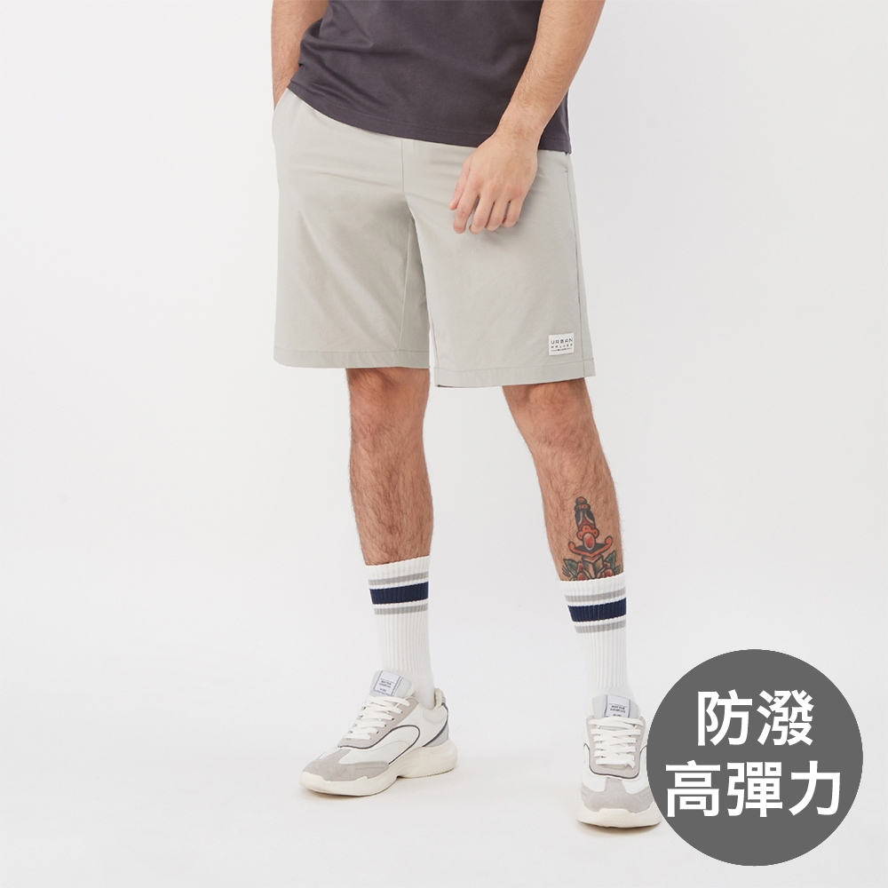 GIORDANO  男裝防潑水彈力短褲 All Day Pants系列 - 04 淺灰