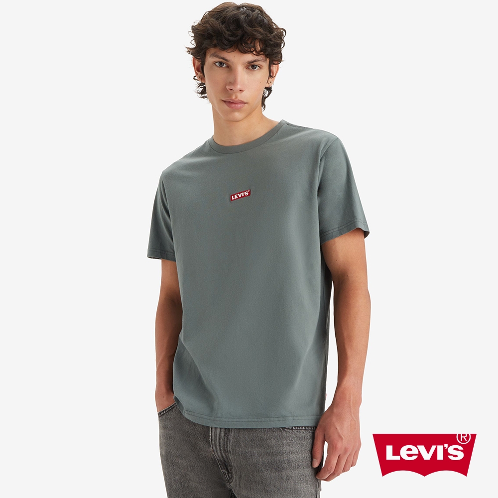 Levis 男款 短袖T恤 / 長方刺繡布章LOGO / 寬鬆休閒版型