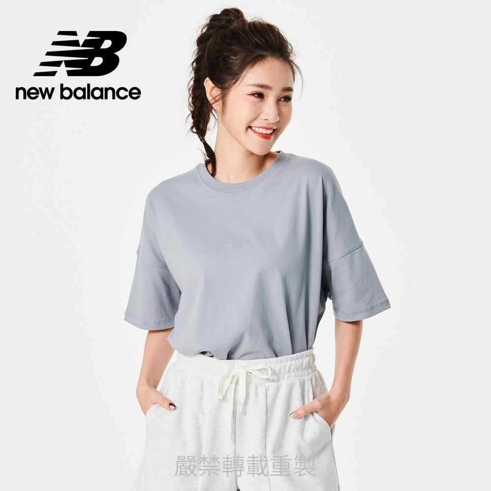 [New Balance]短袖上衣_女性_灰色_AWT23556SEL