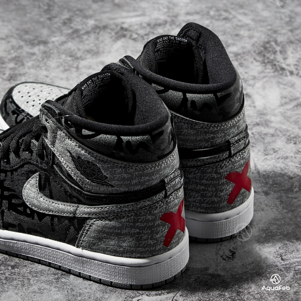 Nike Jordan 1 Retro High OG Rebellionaire 男鞋黑色休閒鞋555088-036