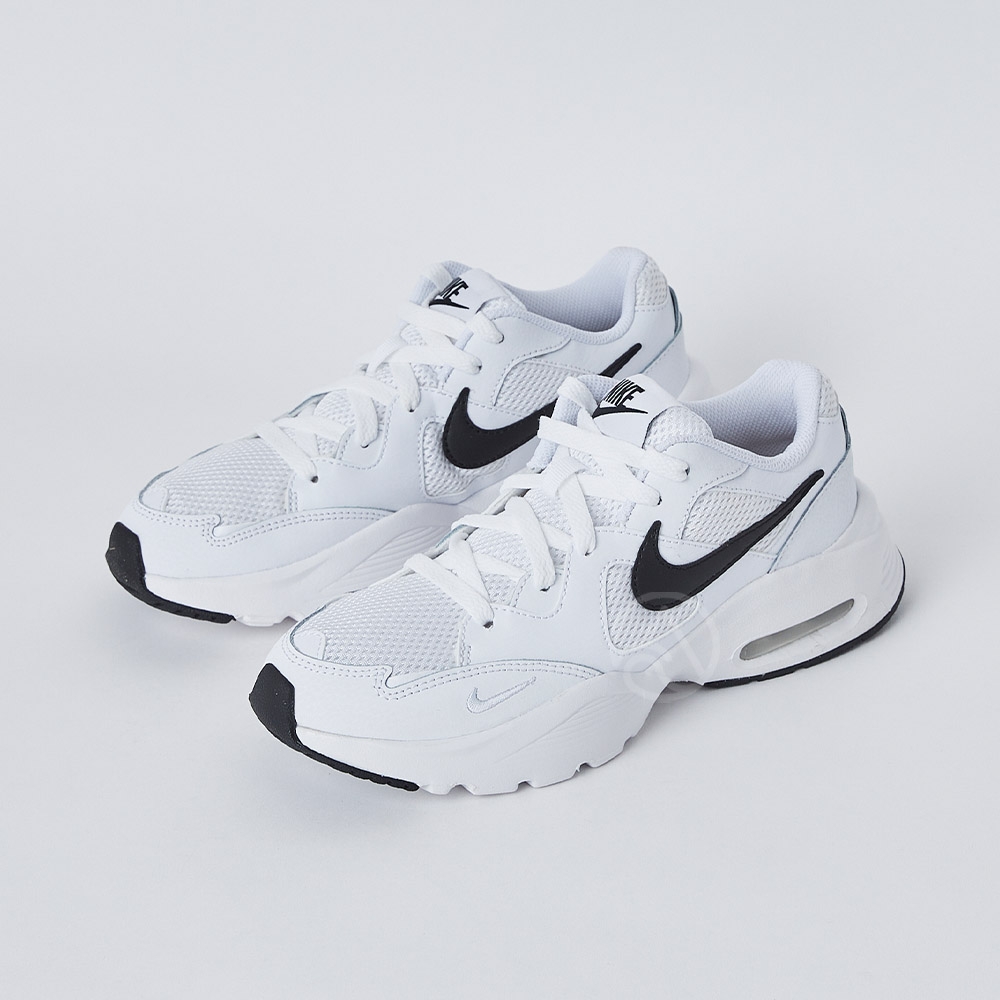 Nike Air Max Fusion 女鞋白黑色運動休閒氣墊緩震休閒鞋CJ1671-100