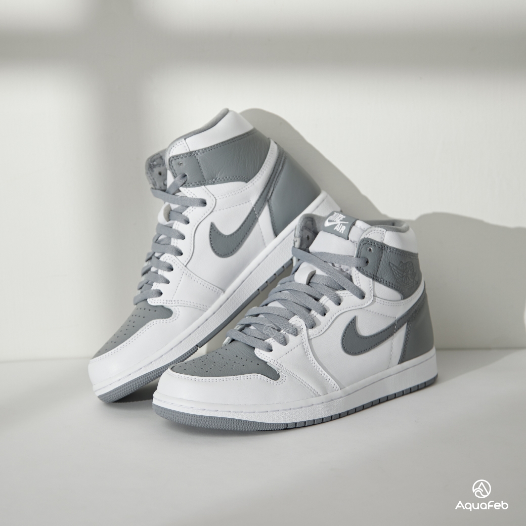 Nike Air Jordan 1 Retro High OG 男鞋白灰色AJ1 高筒運動休閒鞋555088