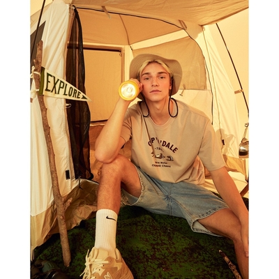 CACO-奇奇印花落肩短T-情侶款-男【D1DI100】