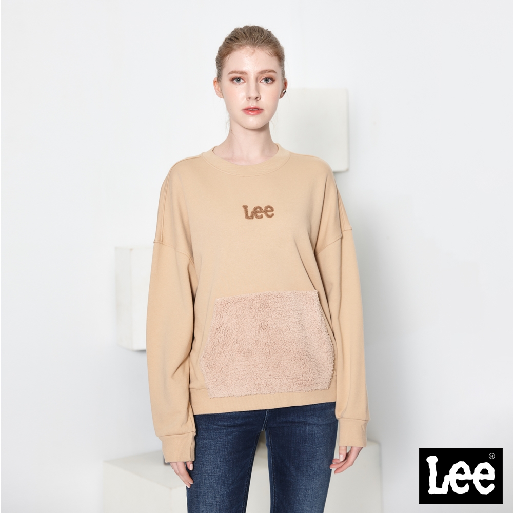 Lee 小LOGO燈心絨口袋長袖圓領厚TEE 女款 卡奇色