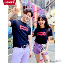 Levis 女款 重磅短袖T恤 / 修身版型 / 經典Logo / 210GSM厚棉 黑