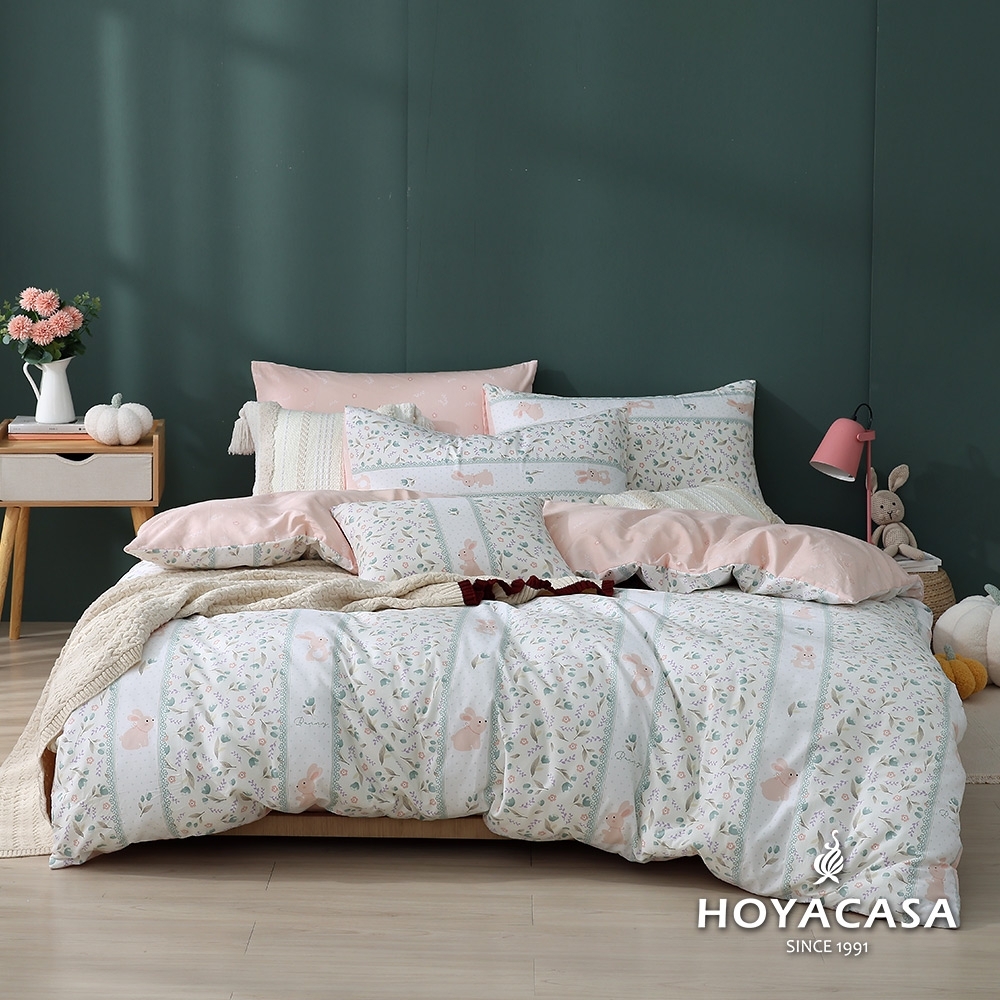 HOYACASA 100%精梳棉兩用被四件式床包組-多款尺寸任選 (快速出貨) (萌花小兔)