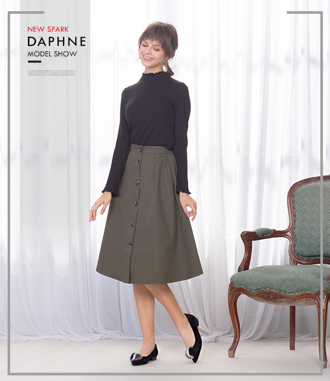 達芙妮DAPHNE 平底鞋-彩色蓬鬆毛球絨布低跟鞋-黑