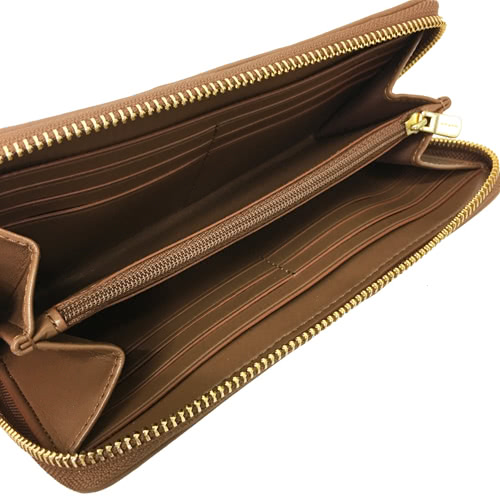 COACH 經典C LOGO 直紋ㄇ型拉鍊長夾(焦糖)
