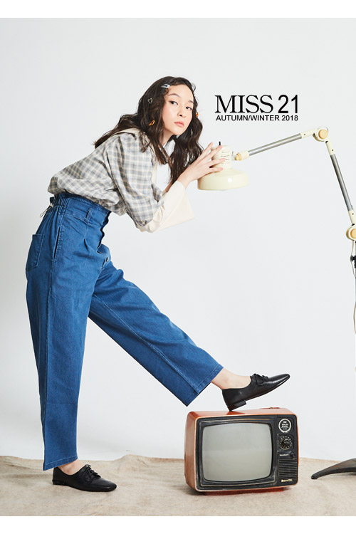 低跟鞋 MISS 21 經典英倫鱷魚壓紋羊皮紳士牛津低跟鞋－黑